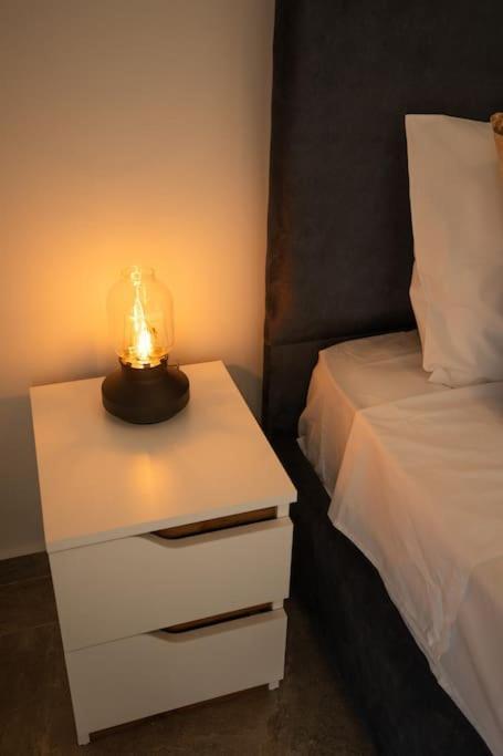 Dimofontas - Hub Thiseio & Gkazi Appartement *
